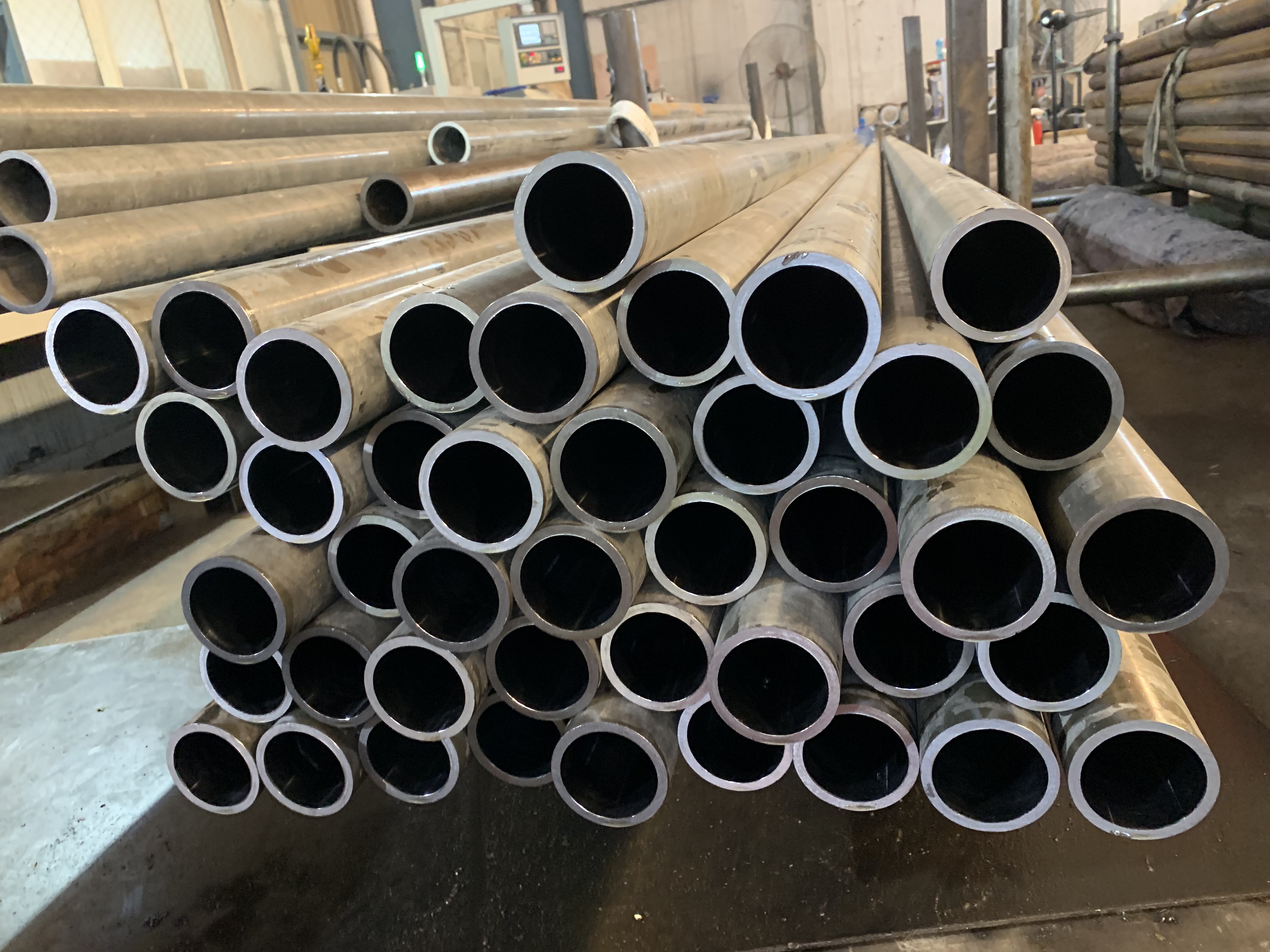 Skived Rolling Burnished Honing Seamless Pipe Hydraulic Cylinder Tube